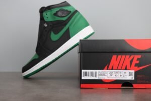 1 RETRO HIGH OG 555088-030 - Image 2