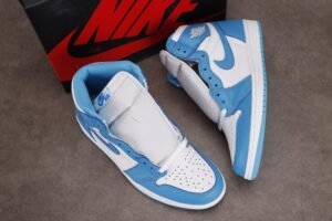 1RETRO HIGH OG AJ1校园蓝 555088-117 - Image 3